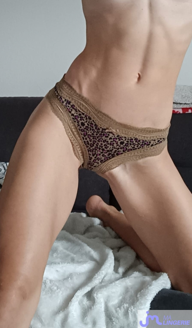 lingeries de Anonymous36