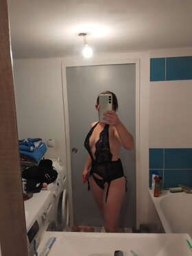 Photos de lingeries : Es que je plaît toujours 