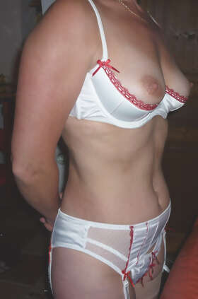 Photos de lingeries : Humm que c'est beau .