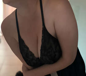 Photos de lingeries : Vous me faites craquer en nuisette...