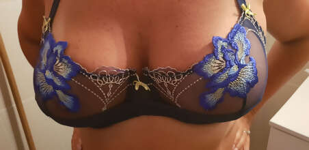 Photos de lingeries : la suite...