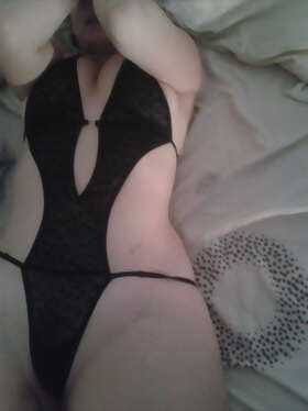 Photos de lingeries : En body string 