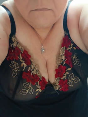 Photos de lingeries : mes seins 125g