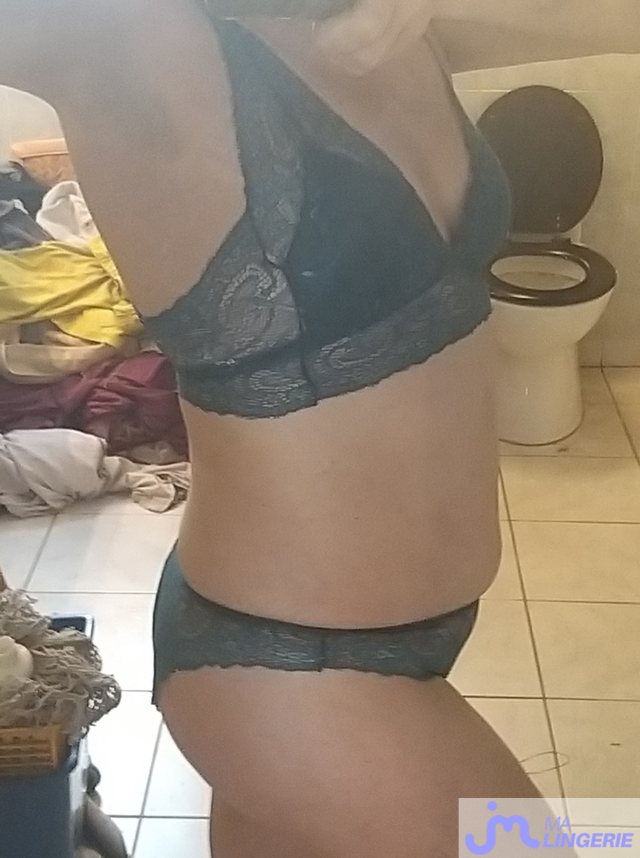 lingeries de Cocklover83