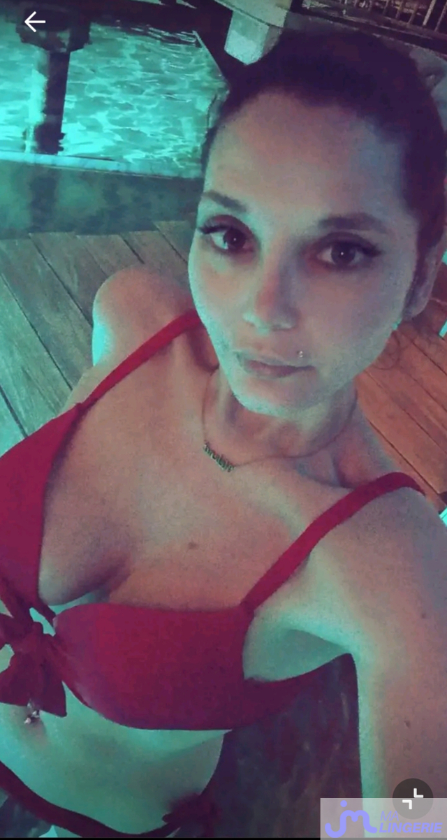 Photos de lingeries : Au spa